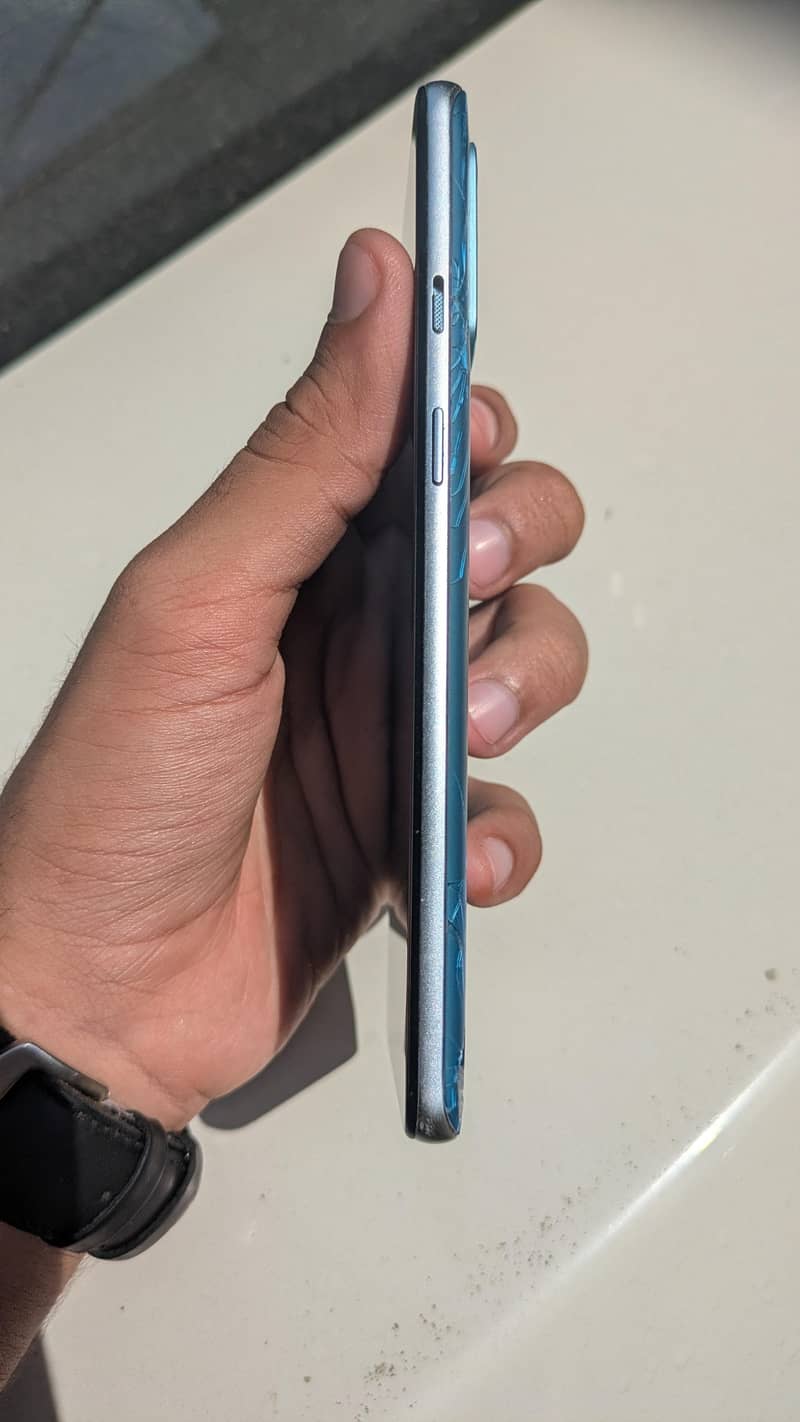 One Plus 9R 2