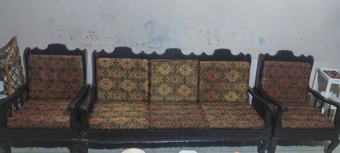 sofa set wood