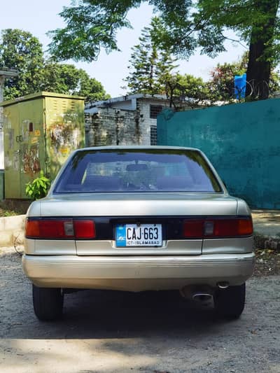Nissan Sunny 1993