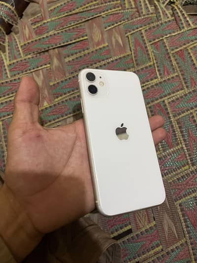 Apple iPhone 11 128 GB factory unlock 72 beatry health