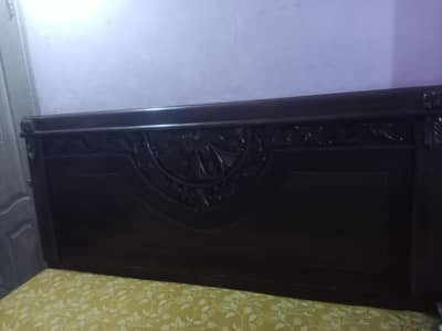 king size bed. . . 03024385486
