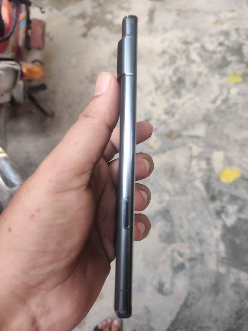Google Pixel 7 Pro 4