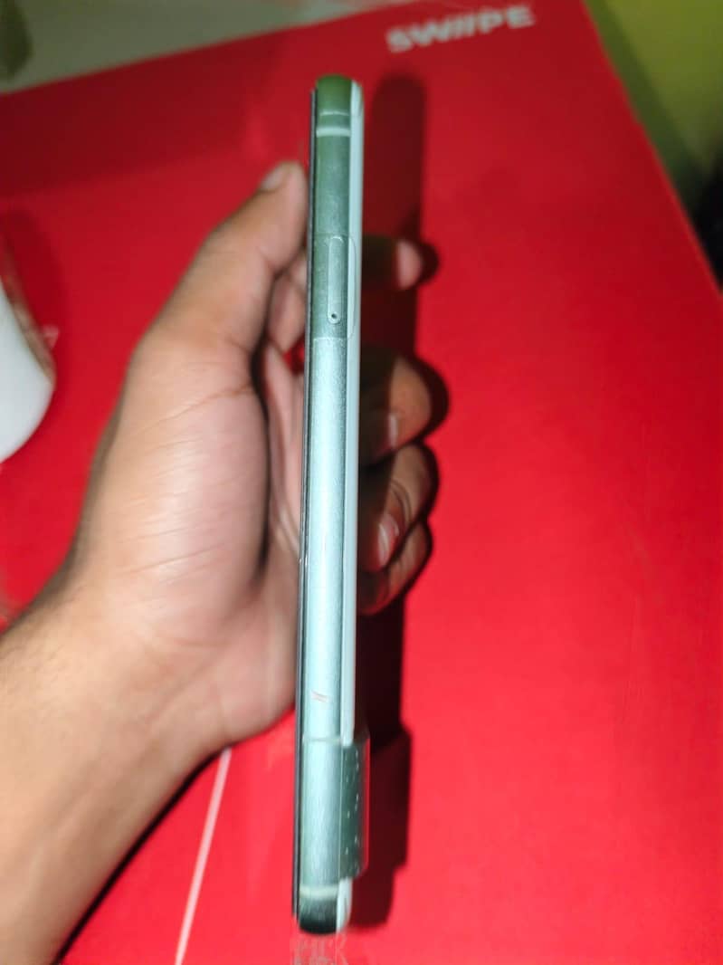 Google Pixel 8 1