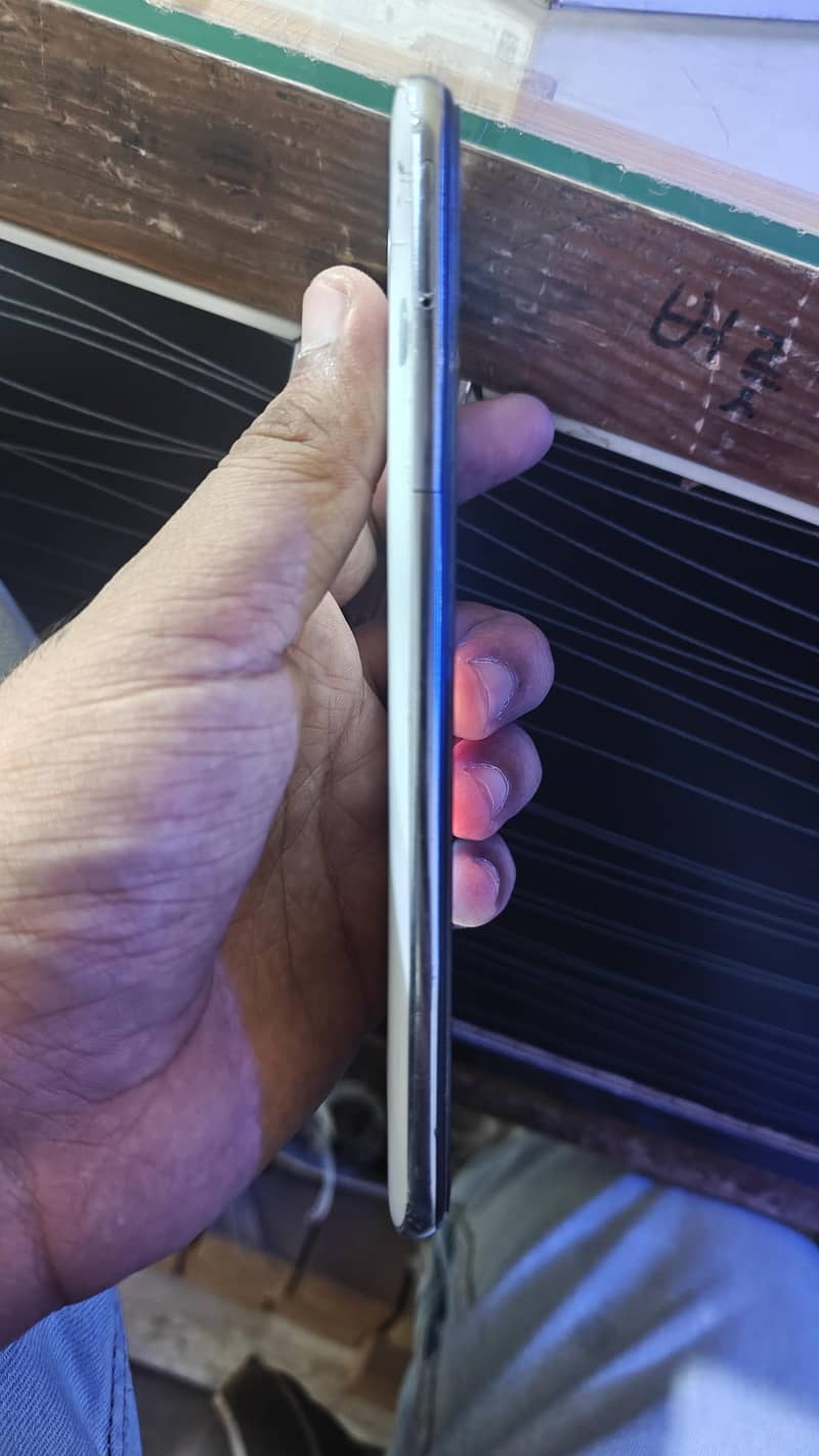 Xiaomi Redmi Note 10 Pro 3