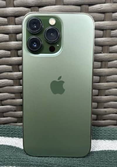 Apple iPhone 13 Pro