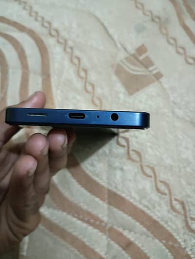 Samsung Mobile A06