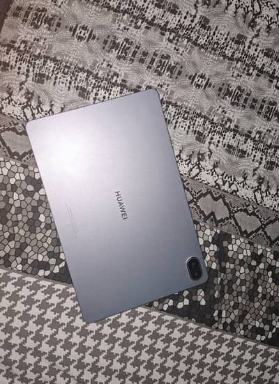 Huawei MatePad SE 11 AGS6-W09 | 10/10 Condition | Original Charger