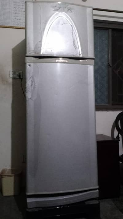 Dawlnace Fridge