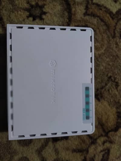 Mikrotik hEX RB-750Gr3 & E50UG Router for Sale - Islamabad