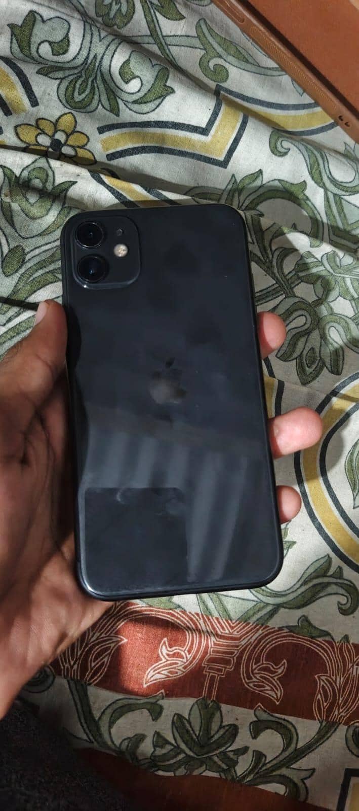 Apple iPhone 11 0