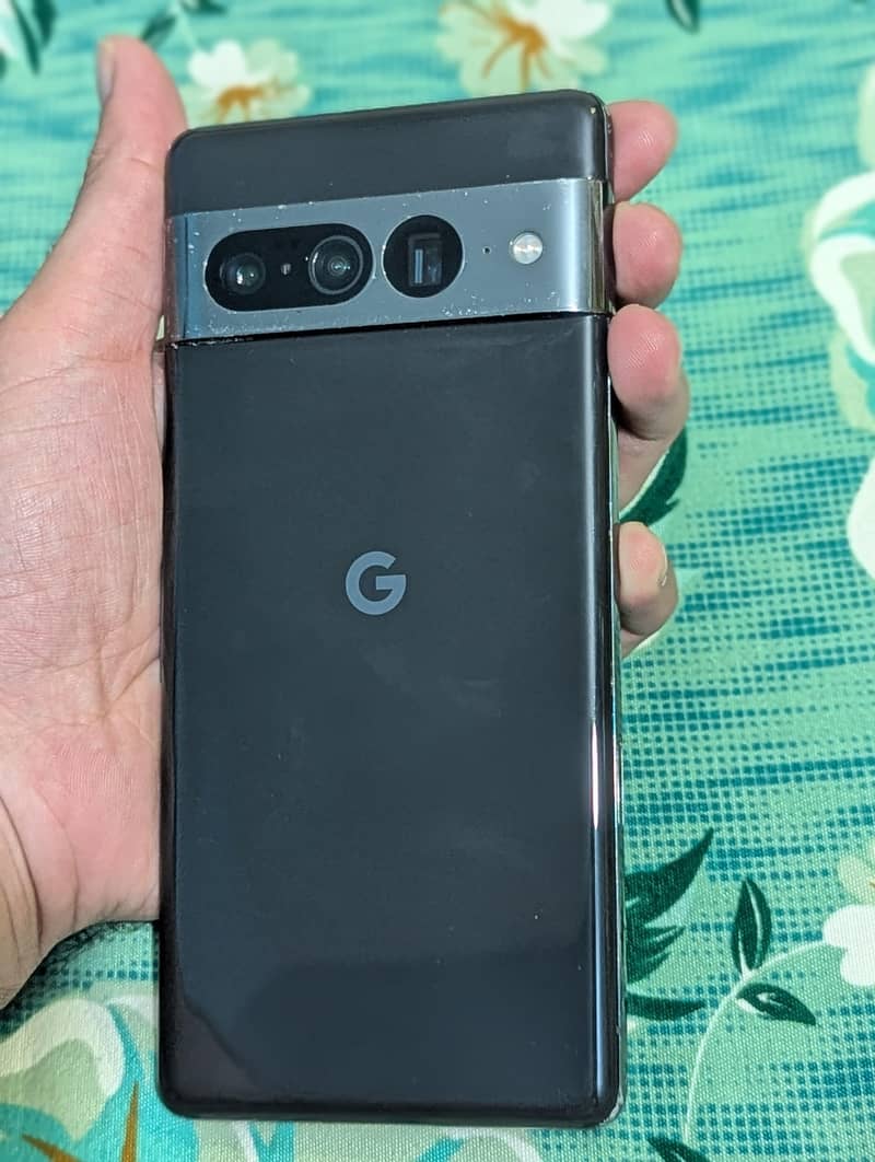 Google Pixel 7 Pro 6