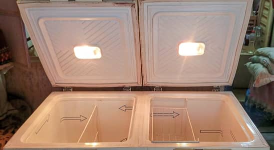 D-FRIDGER Waves Conpany Double Door