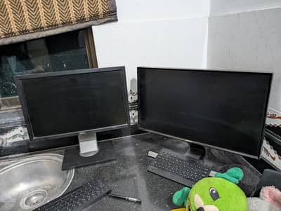 monitors