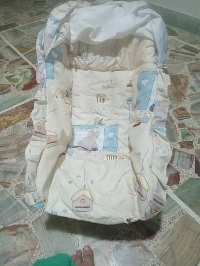 baby cot