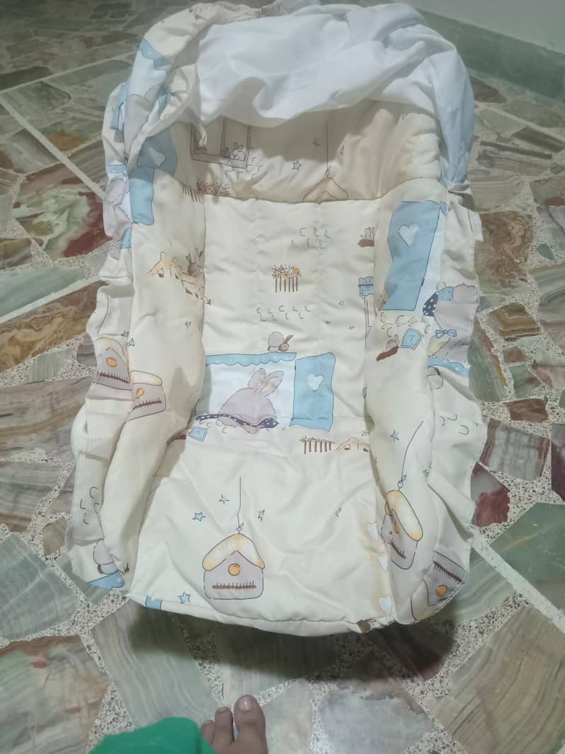 baby cot 0