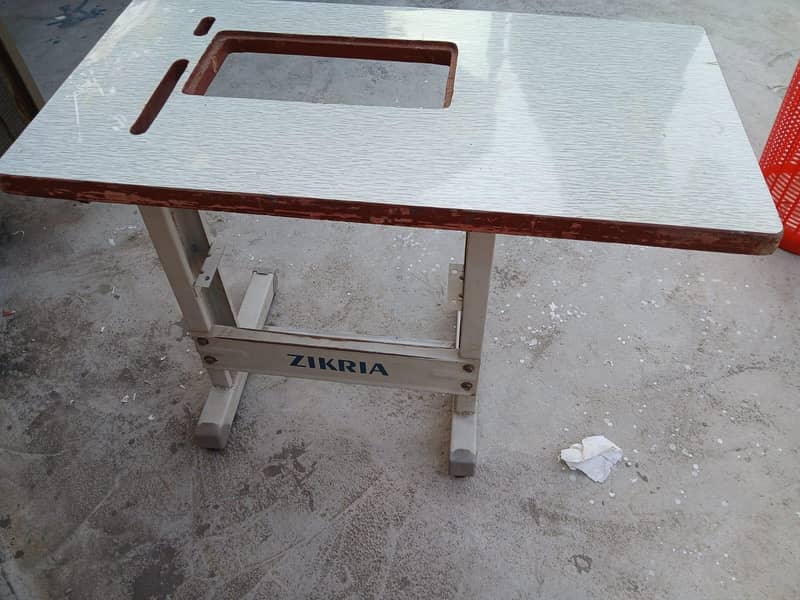 Sewing Machine Table 3