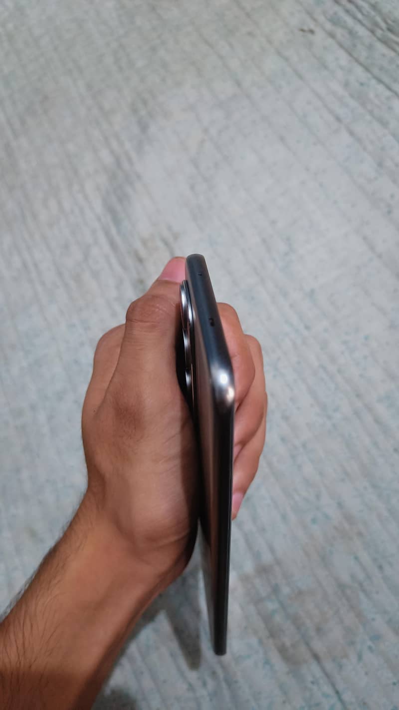 Tecno spark 40 pro+ 3