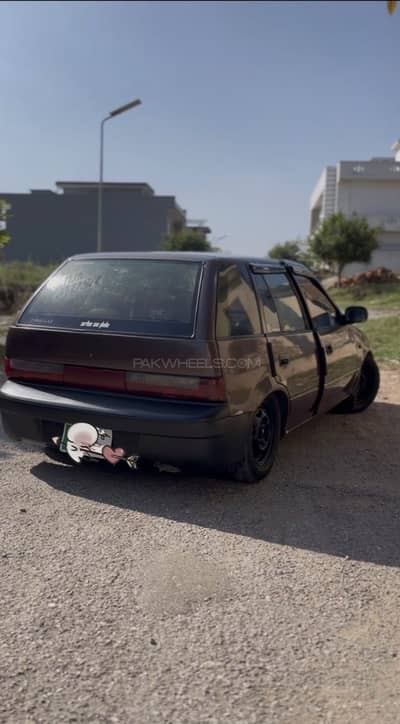 Suzuki Cultus VXR 2000