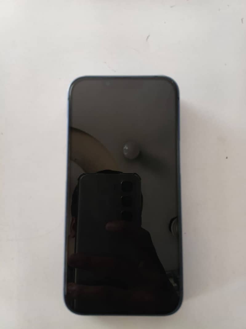 Apple iPhone 13 1