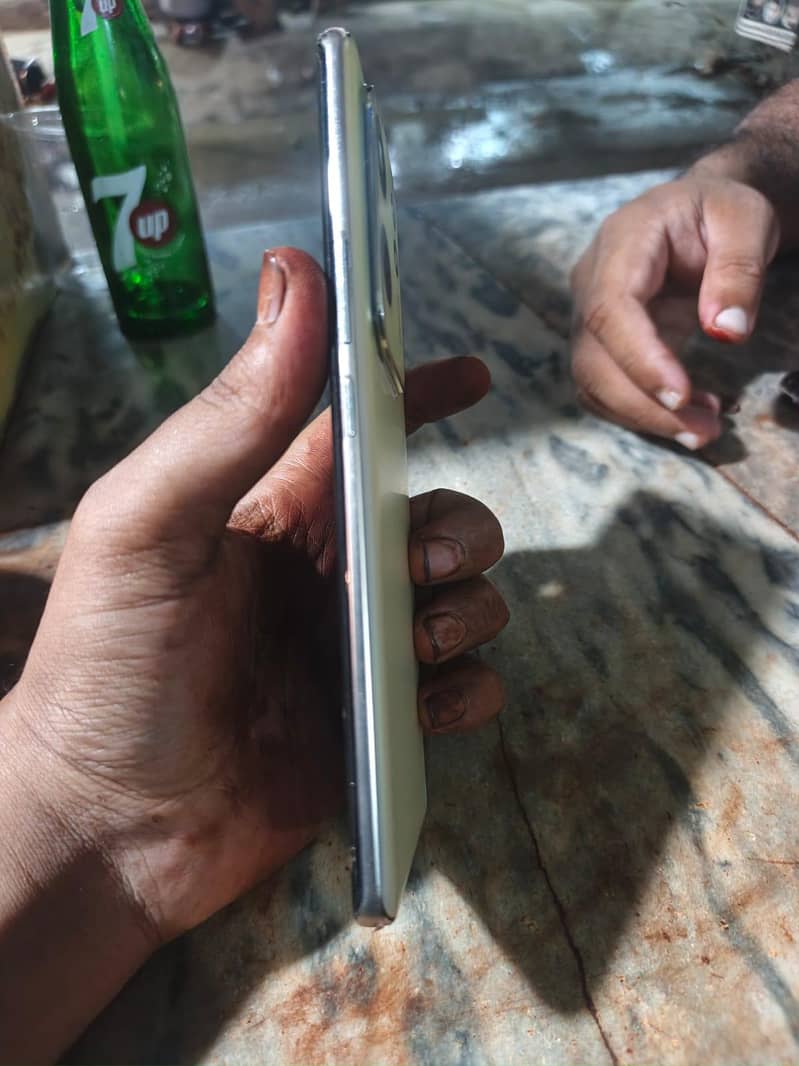 Infinix Zero 30 2