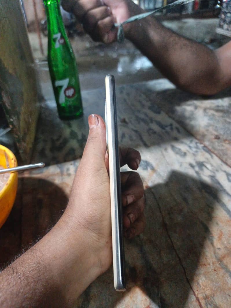 Infinix Zero 30 4