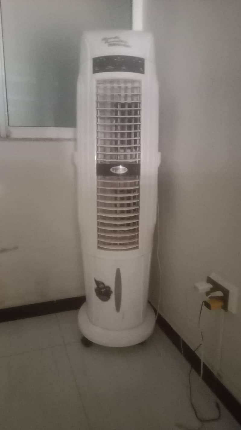BeeTro Tower cooler 0