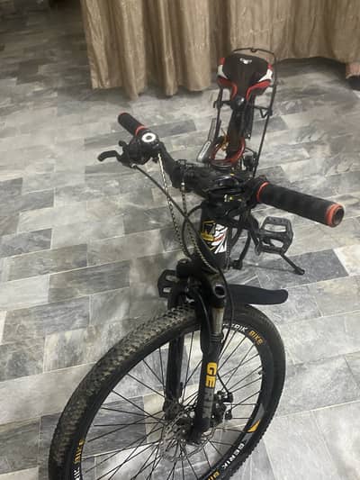 Gerik Mountain Bike -Dual disc brakes & front suspension
