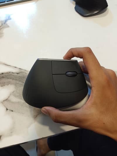 Logitech MX Vertical