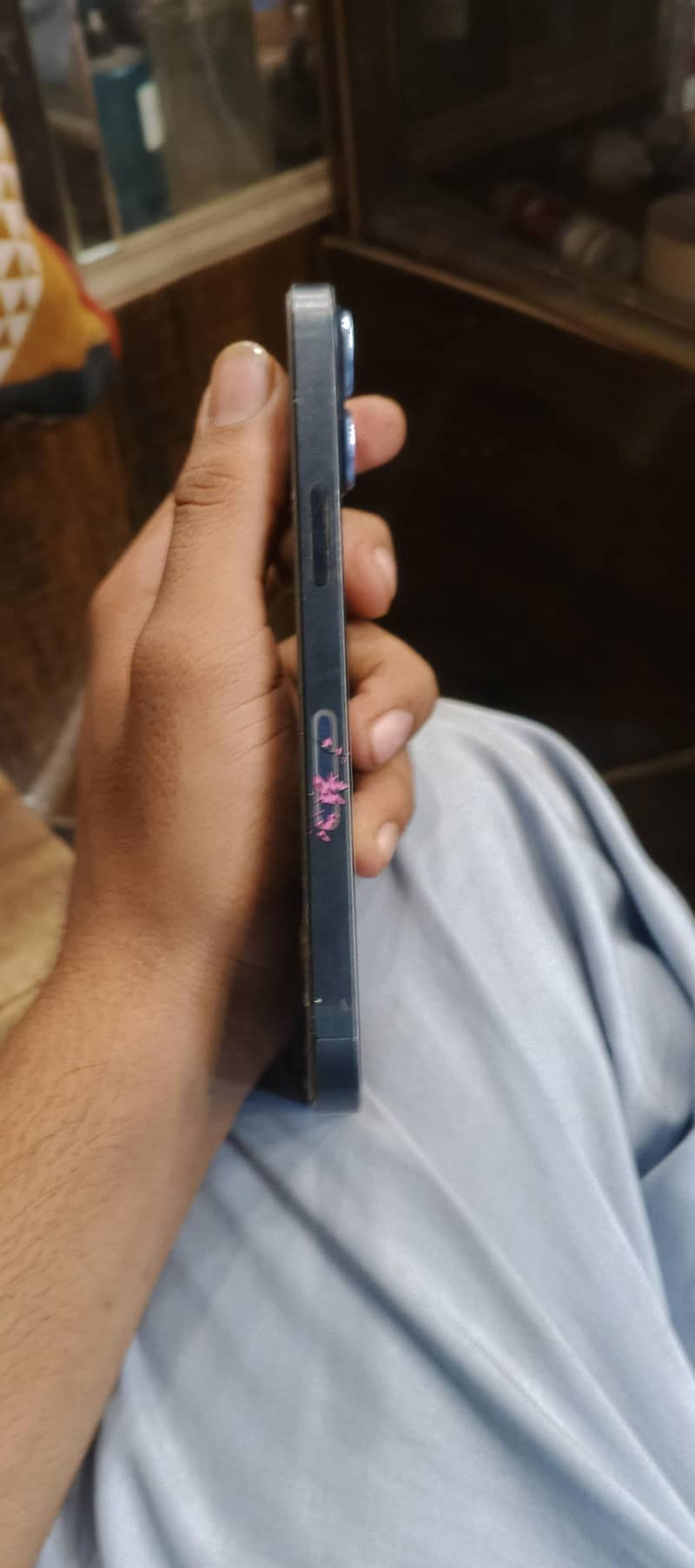 Apple iPhone 13 1