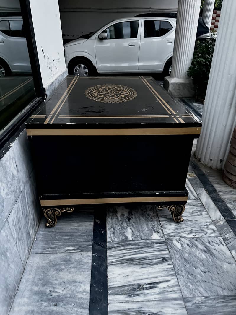 Tv lounge table 1