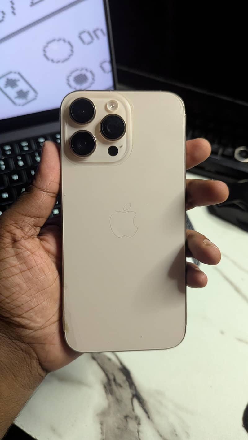 Apple iPhone 16 Pro Max non jv 7