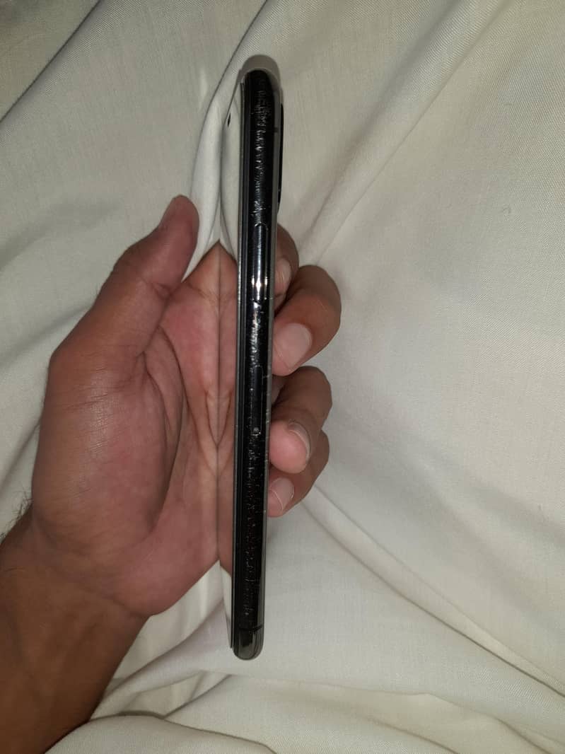 Apple iPhone X 2