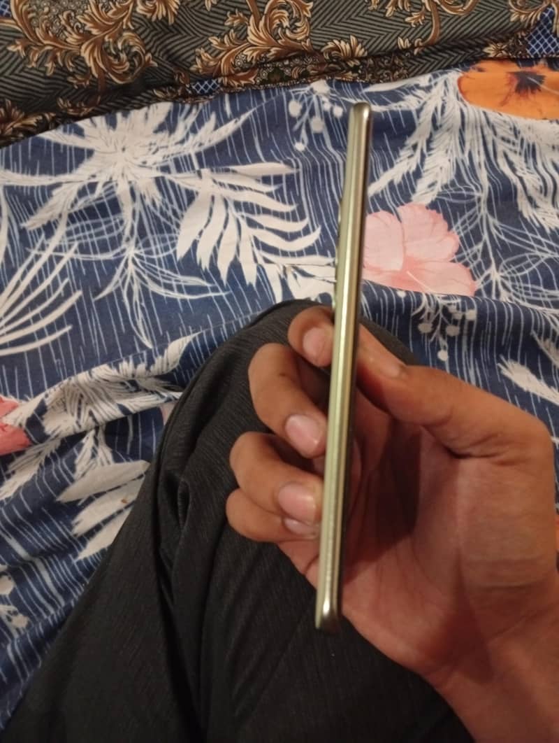 Tecno Spark 40 Pro+ 3