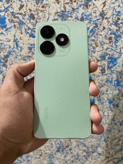 Tecno Spark Go