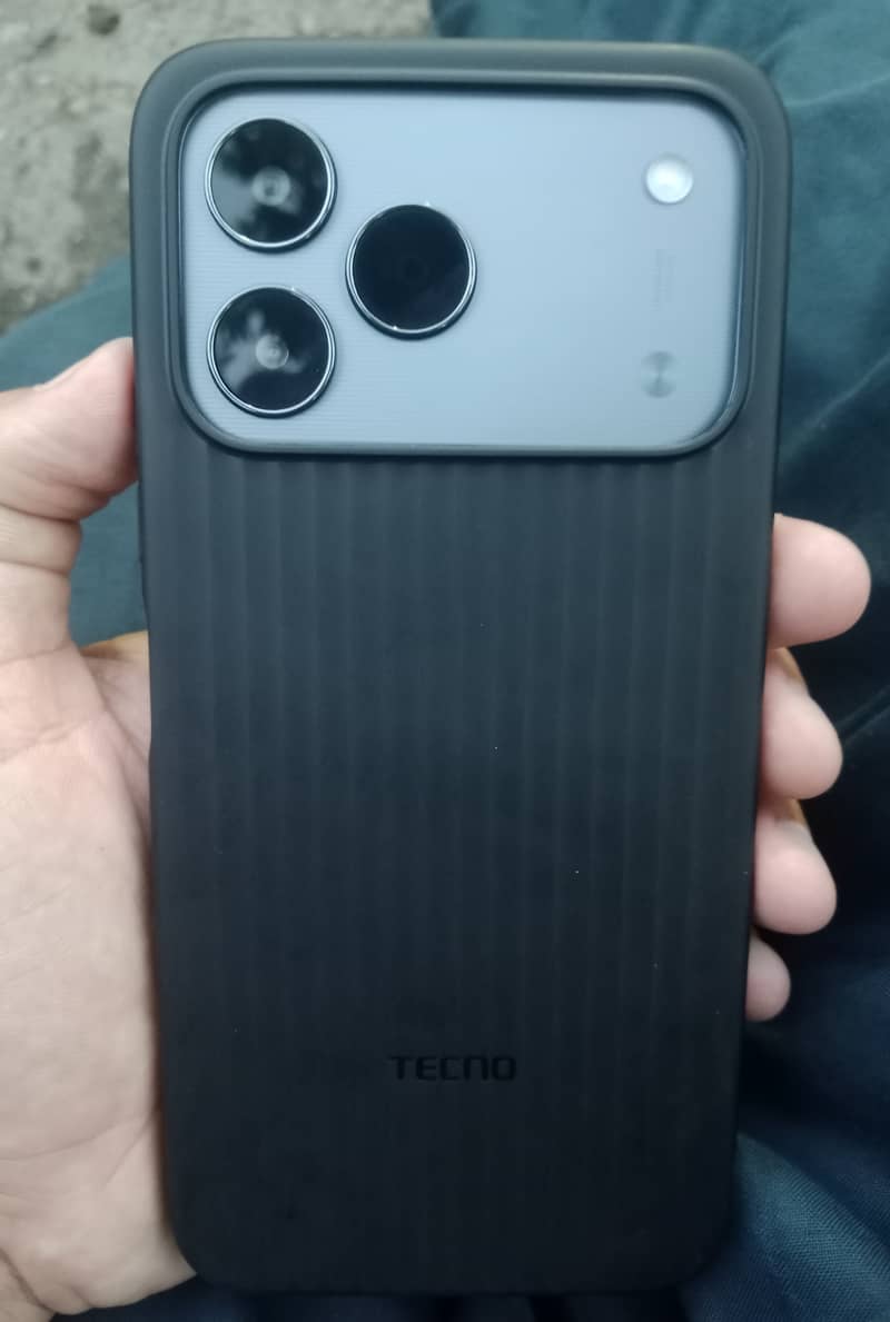 Tecno Spark 5 1