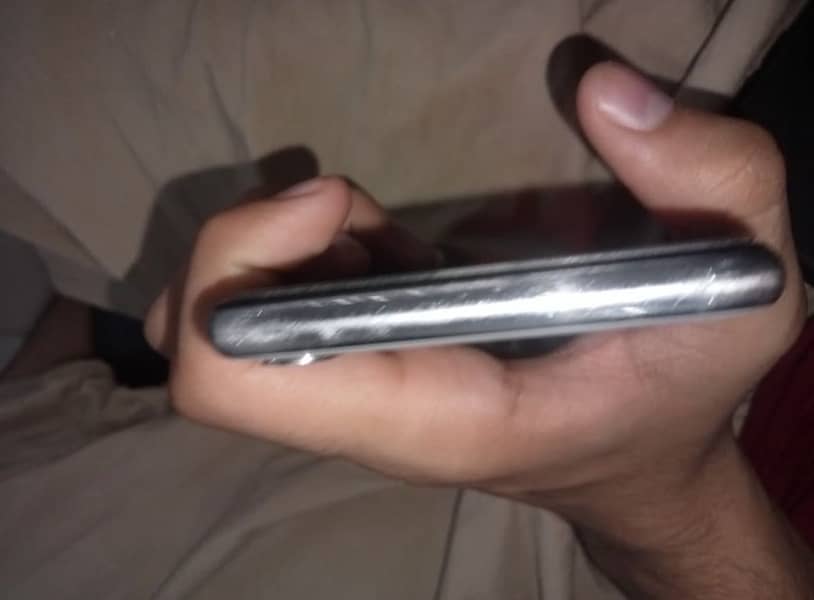 Apple iPhone X 1