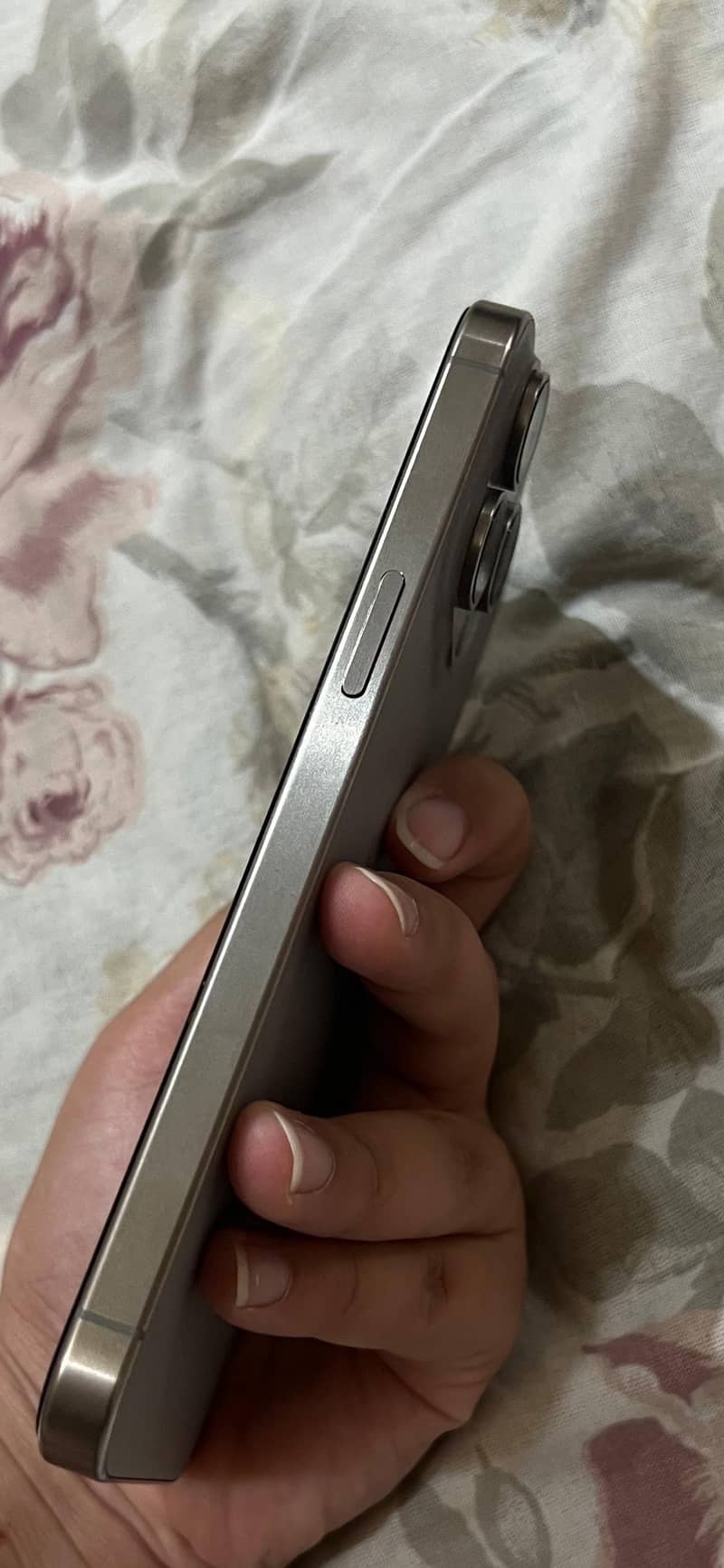 Apple iPhone 15 Pro Max 1