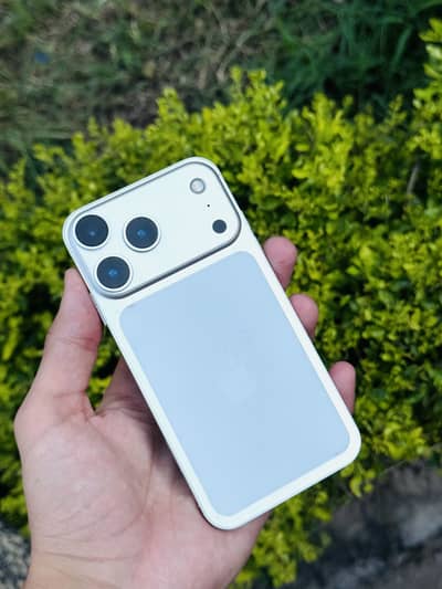 iPhone 11 / 128gb (exchange possible)