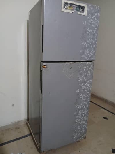 Single Door Fridge with Freezer