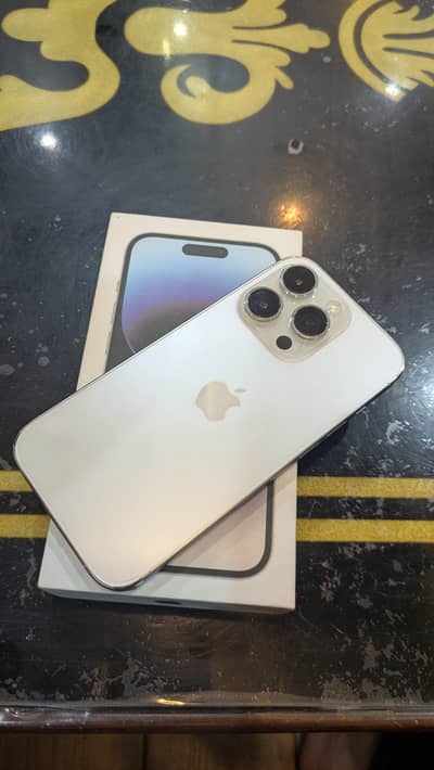 Apple iPhone 14 Pro 256 gb with box
