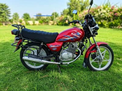 Suzuki GS SE 150 CC, JUST like zero meter