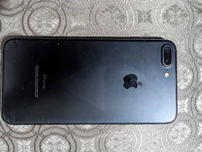Apple iPhone 7 Plus 0