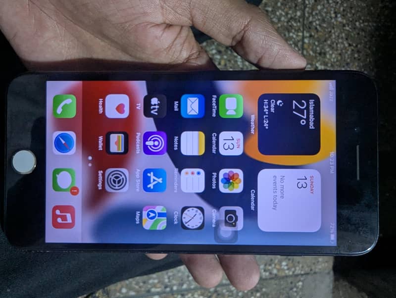Apple iPhone 7 Plus 4