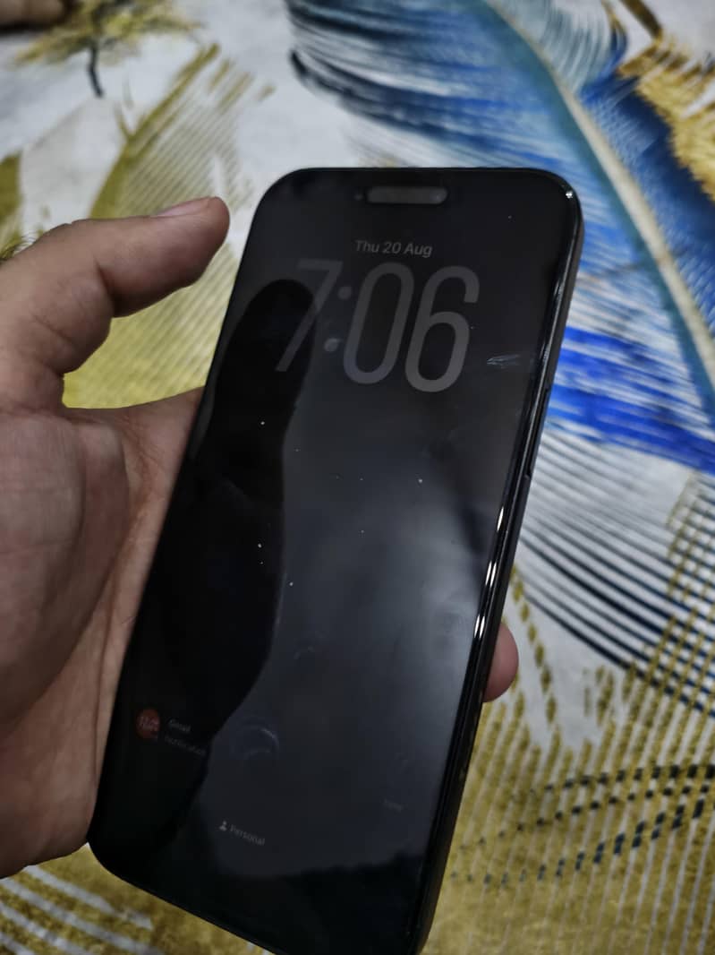 Apple iPhone 16 Pro Max 1