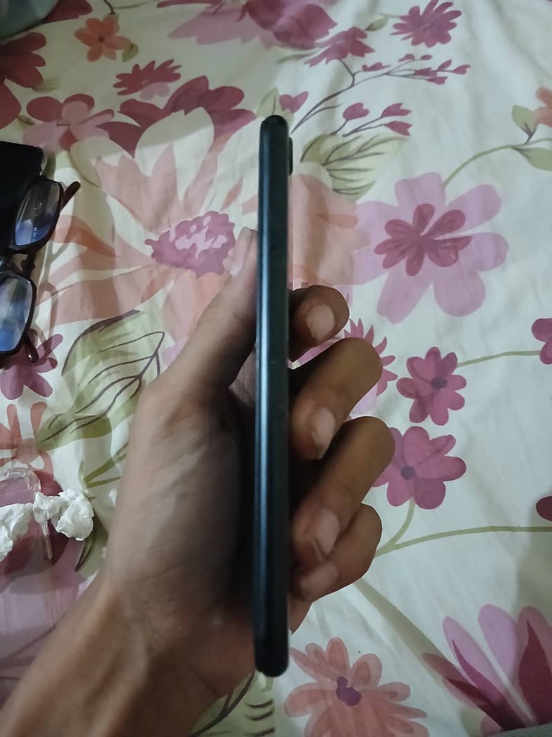 Apple iPhone SE 3
