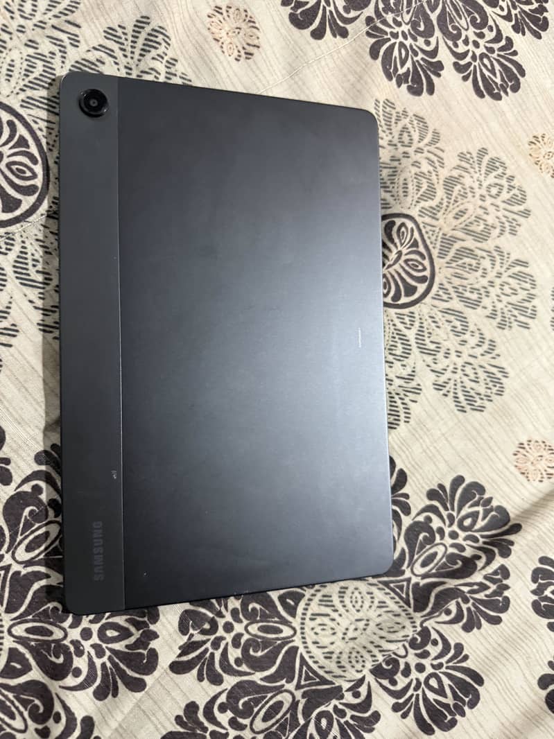Samsung A9+ 1