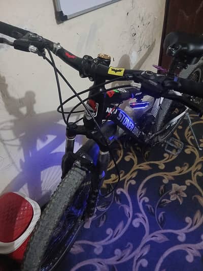 only serius people contect me al ok 10/9 condition mountain cycle with