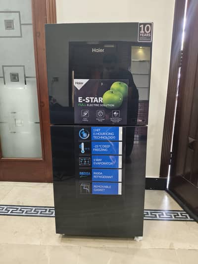 Haier mini fridge 8CF (216 Liters) Regular Series HRF-216EBS/EBD