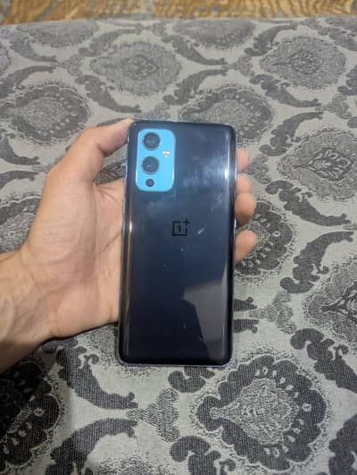One Plus 9 5G Storage 8/128Gb Urgent sale