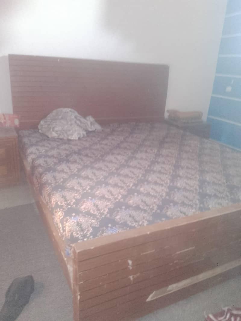 king size bed 3